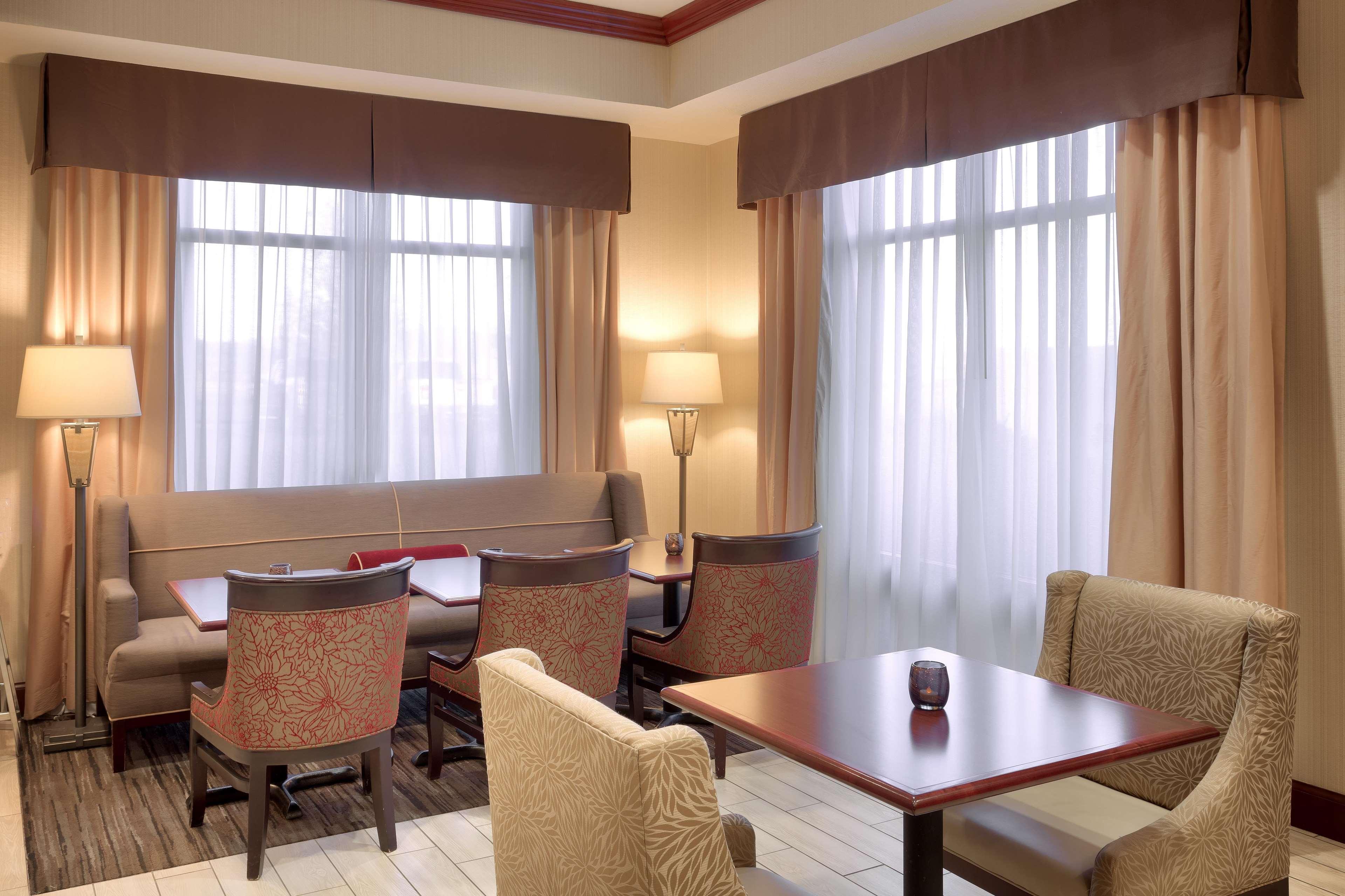 Hampton Inn Tremonton Exterior photo
