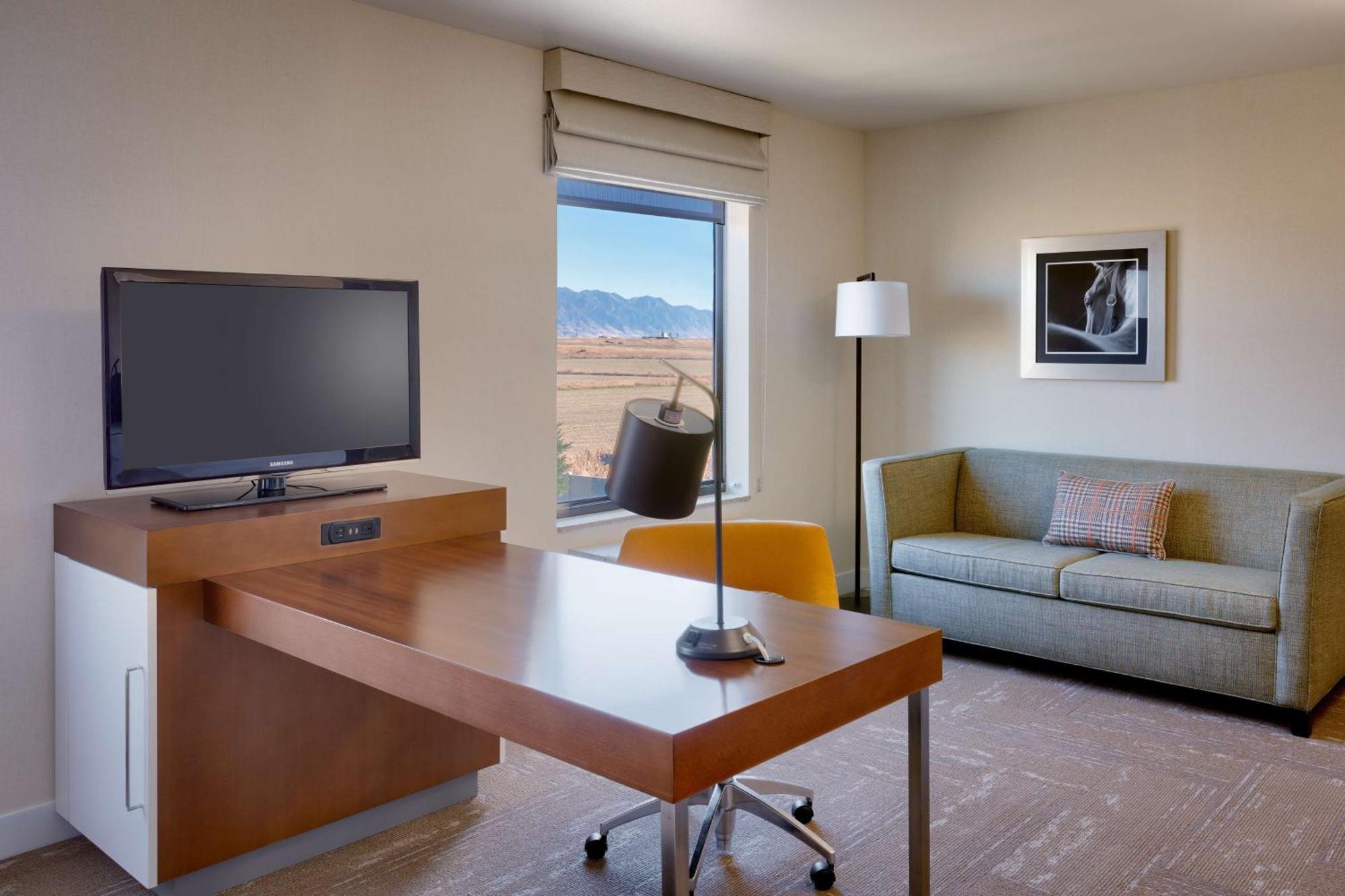 Hampton Inn Tremonton Exterior photo