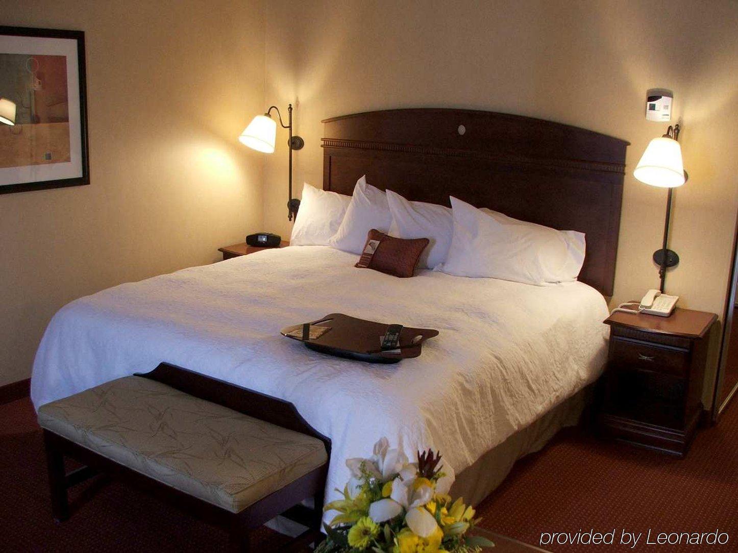 Hampton Inn Tremonton Room photo