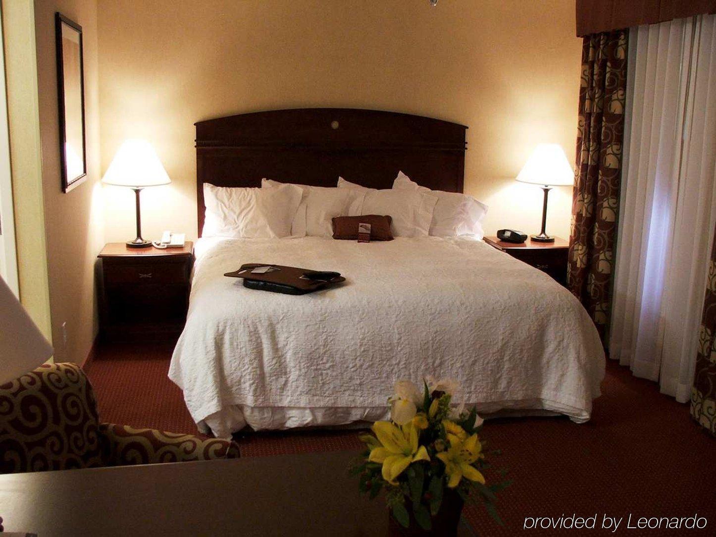 Hampton Inn Tremonton Room photo
