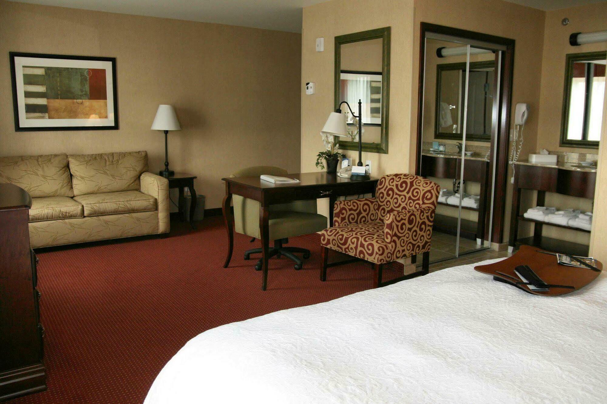 Hampton Inn Tremonton Room photo
